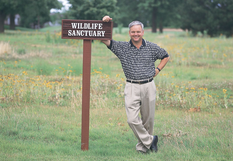In memoriam: David W. Fearis, CGCS Retired David W Fearis