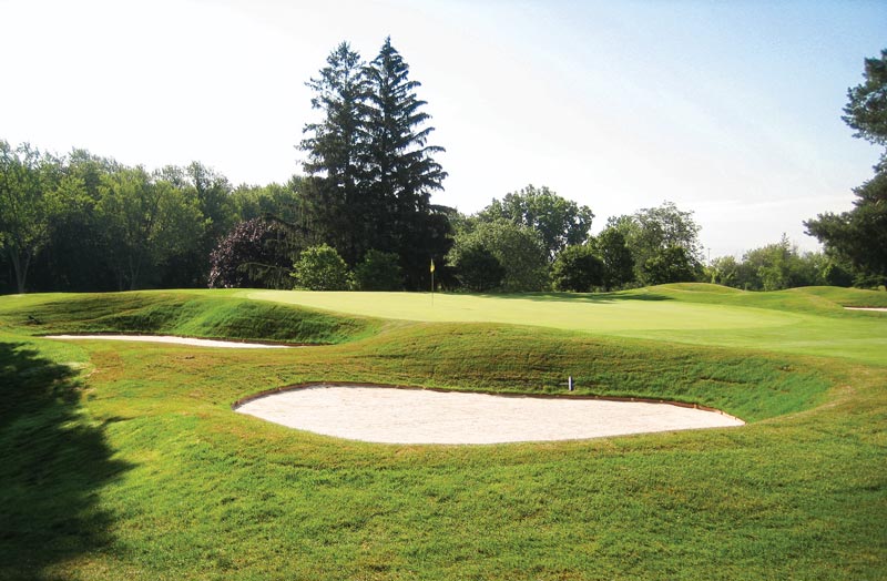 Renovating golf course bunkers: In-house vs. hiring out Cascade Hills golf