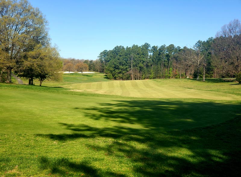 Coronavirus and golf: One man, 350 acres Fort Belvoir Golf Club
