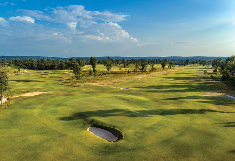 Managing a reversible golf course The Loop Forest Dunes
