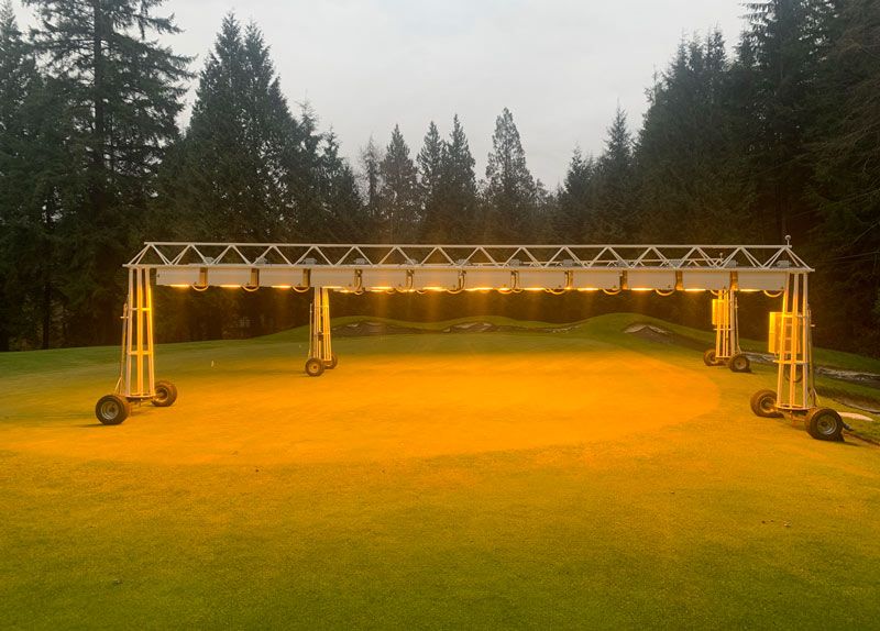 Grow lights on golf greens Golf greens grow lights